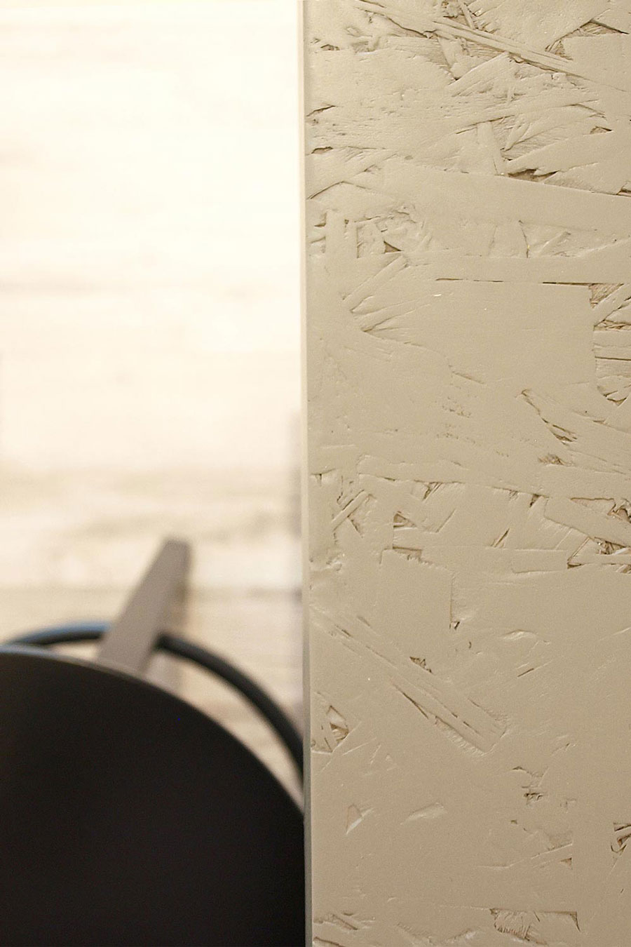 Material detail of a lacquered bar surface 