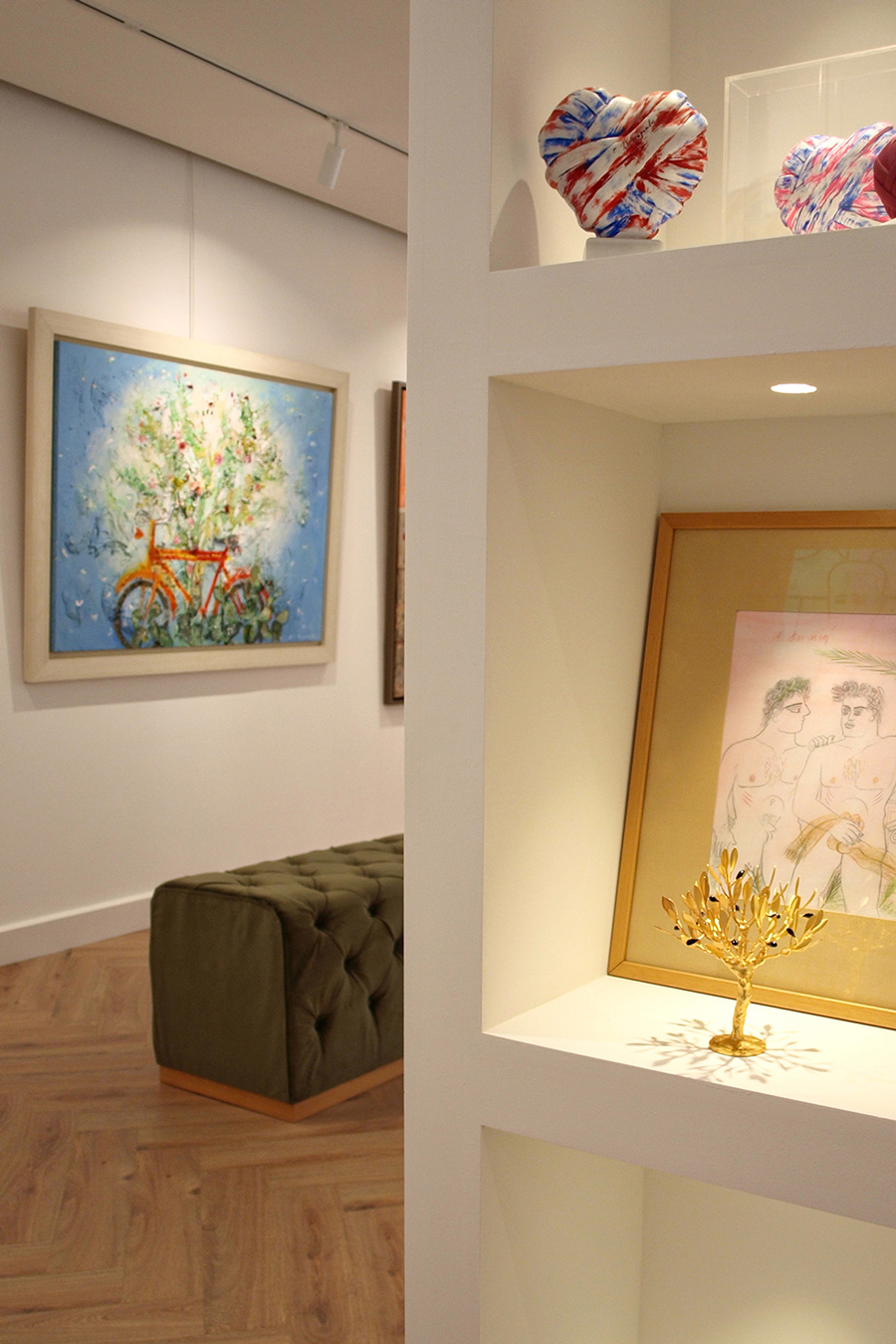 Art exhibits detailing