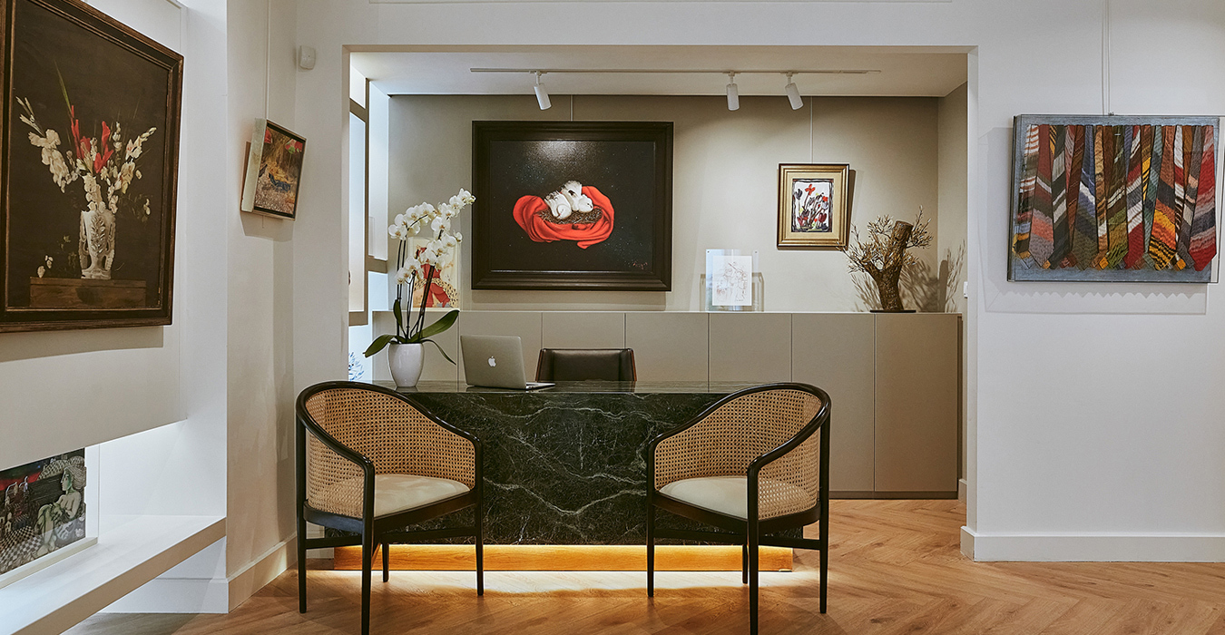 Pavlos and Tsarouchis art is exhibited in Galerie Lefakis